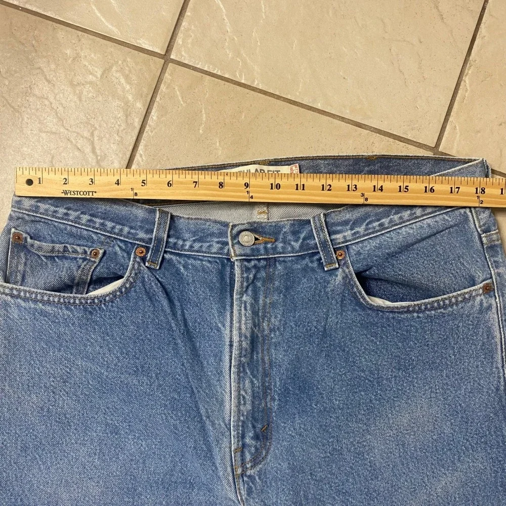 Levi Strauss 505 Regular Fit Jeans Mens W38 L29 Light Wash Denim Casual